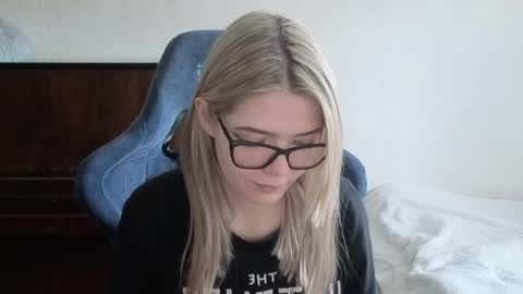 Logan and Katana online show from April 2, 12:45 pm