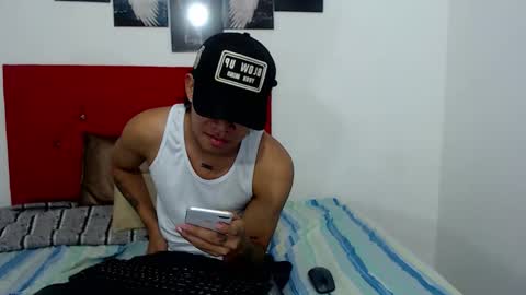 logannthh online show from April 15, 4:16 am