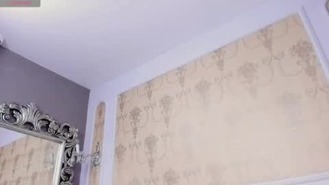 U can call me Logan online show from September 24, 3:13 am