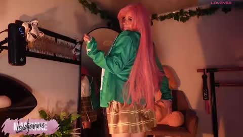 Snapshot of loidjanne chatting on November 1, 12:55 am Janne Miller 9pm to 3am GMT-5 online show from November 1, 12:55 am