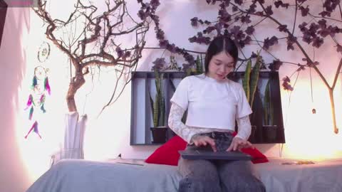 Snapshot of lola_foox chatting on September 30, 1:32 pm lola_foox online show from September 30, 1:32 pm