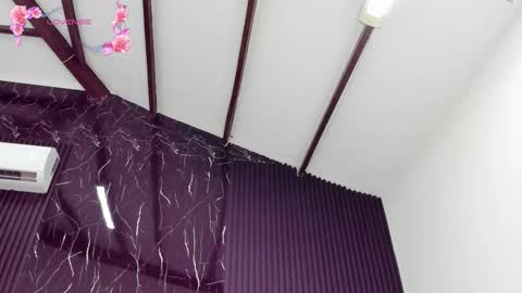 Lola Angel online show from November 25, 8:18 pm