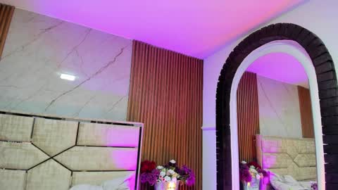 Lola Angel online show from April 4, 7:54 pm