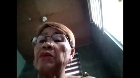 tey online show from September 17, 11:41 pm