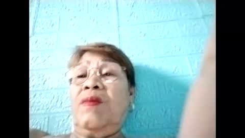 tey online show from April 1, 4:35 am