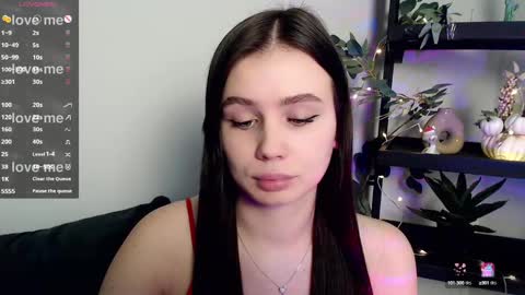 lolapalmer_ online show from February 20, 12:41 am