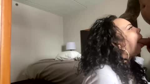 lolaxo4u87 online show from February 22, 2:41 pm