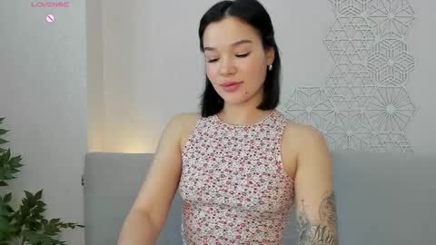 lolly_turner online show from November 29, 4:31 am