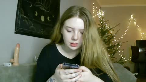 Lilly online show from January 11, 10:18 pm