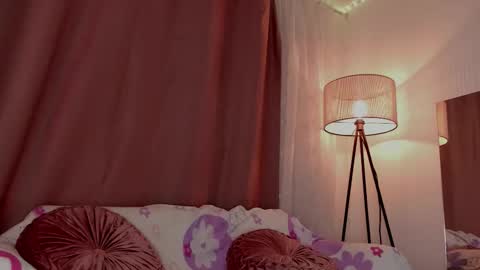 Lolly online show from December 23, 5:46 am