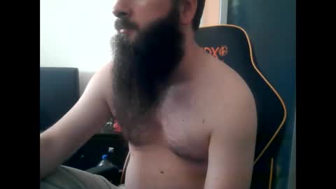 london_man1988 online show from March 19, 10:54 am