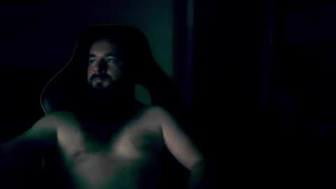 Snapshot of london_man1988 chatting on January 10, 10:15 pm london_man1988 online show from January 10, 10:15 pm