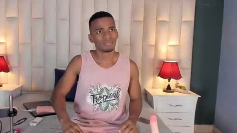 Im Kiros online show from March 6, 8:48 pm