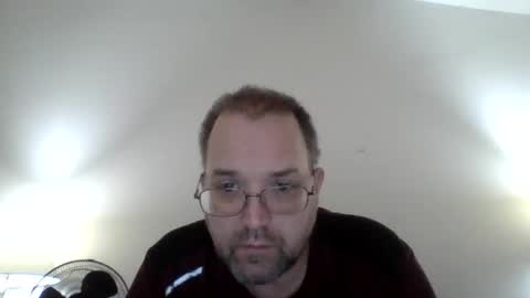 Lonely Man online show from April 18, 7:21 am