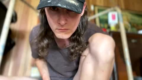 Nobody online show from December 2, 5:30 am