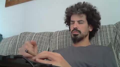 Alejandro Rulitos Twitter longnight55 Intagram 5longnight5 online show from November 17, 1:35 pm