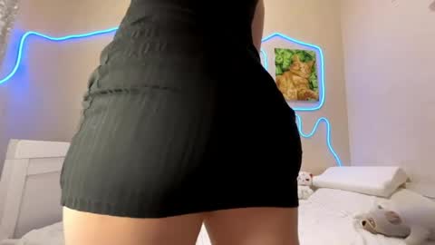 Luisa online show from June 6, 2:34 pm