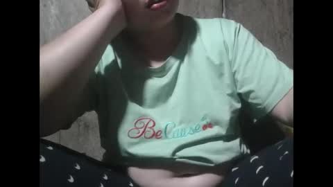 lonna_baby online show from June 7, 1:27 pm