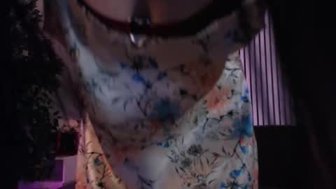 Luna online show from February 14, 8:11 pm