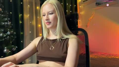 Lora heil online show from December 17, 2:35 pm