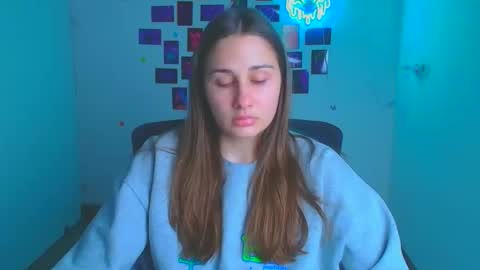 Lora online show from April 3, 5:36 am