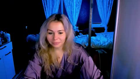 Lora online show from November 24, 2:32 am