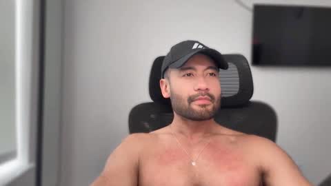 Cale online show from February 19, 9:14 pm