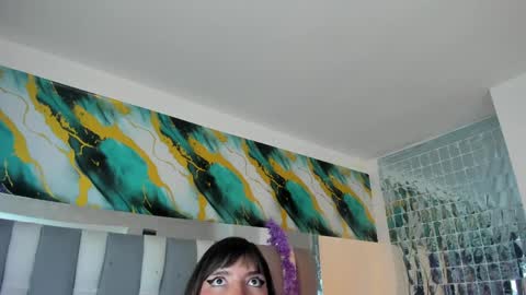 Loren   online show from June 3, 12:30 pm