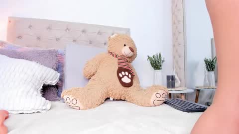 Lorena online show from November 8, 11:46 am