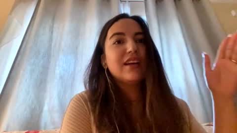 lorenrutty online show from November 20, 7:29 am