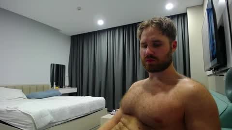 Lorenz online show from April 8, 4:43 pm