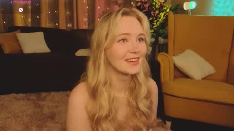Alice online show from September 25, 9:22 pm
