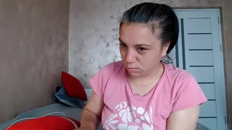 LorraGrey online show from June 4, 4:18 am