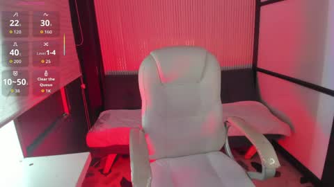 Lorraine online show from April 19, 1:01 pm