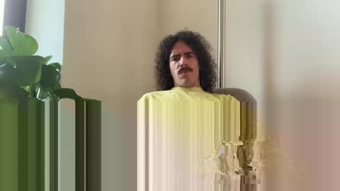 lorsire online show from May 9, 2:56 pm