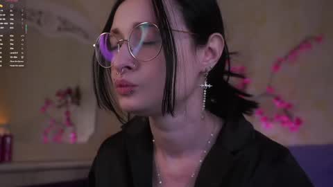 Jess online show from April 9, 11:05 am