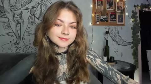 lostallice online show from September 23, 2:49 am