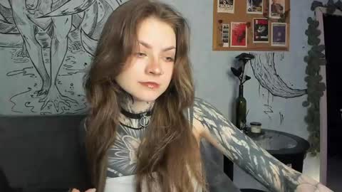 lostallice online show from April 27, 3:37 am