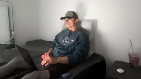 Snapshot of lostpuppyboy chatting on September 29, 11:48 pm lostpuppyboy online show from September 29, 11:48 pm
