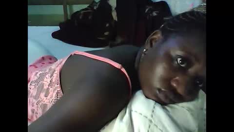 lotty_lavilla online show from April 26, 4:48 pm