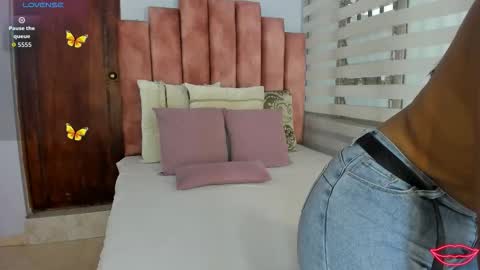  Lou Rosse  online show from October 30, 9:04 pm