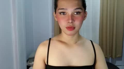 louilalicious online show from January 16, 1:25 am