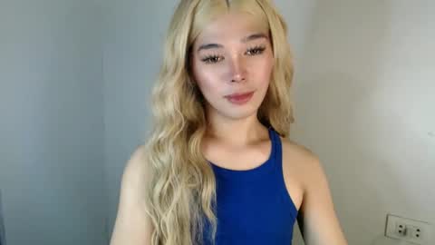 Snapshot of louilalicious chatting on February 27, 7:08 am louilalicious online show from February 27, 7:08 am