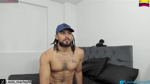 louis_marley_ online show from May 10, 12:28 am