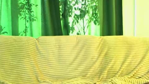 Snapshot of love_attation chatting on October 19, 5:34 am Cute face online show from October 19, 5:34 am