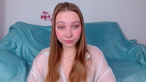 love bella  online show from February 12, 12:25 am