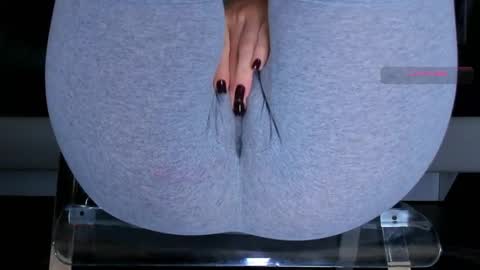 Kira online show from May 28, 9:18 am