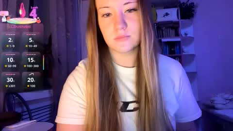 Megan online show from September 12, 10:01 pm