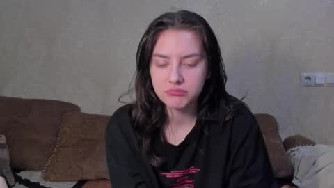 LINA online show from February 23, 10:34 pm