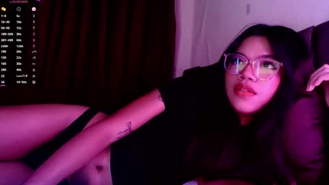 Snapshot of love_seren chatting on October 7, 12:56 pm Seren online show from October 7, 12:56 pm